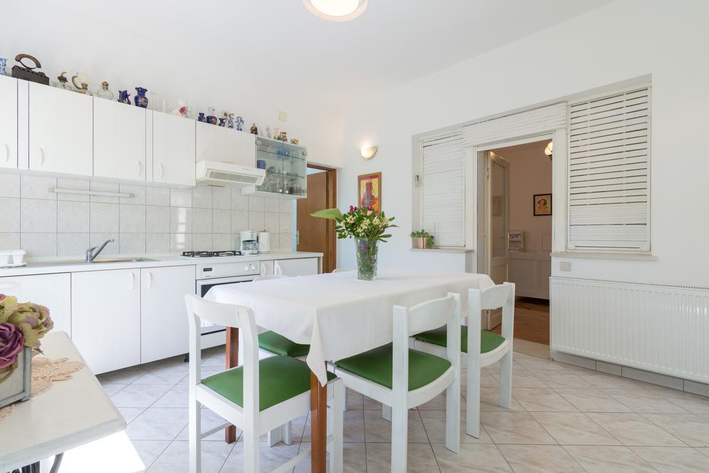Apartments Coce Trogir Ngoại thất bức ảnh
