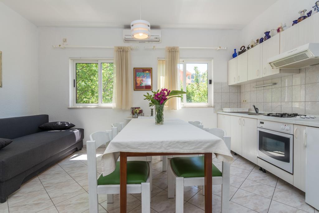 Apartments Coce Trogir Ngoại thất bức ảnh