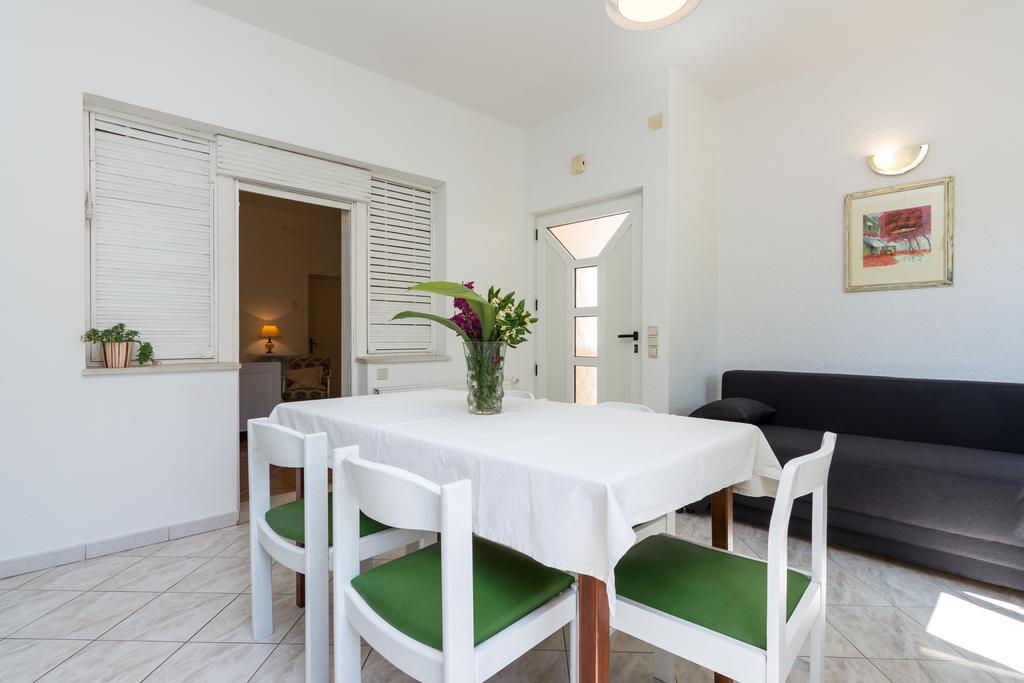 Apartments Coce Trogir Ngoại thất bức ảnh